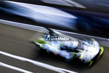 2024-06-13 - 94 VANDOORNE Stoffel (bel), DUVAL Loïc (fra), DI RESTA Paul (gbr), Peugeot TotalEnergies, Peugeot 9x8 #94, Hypercar, FIA WEC, action during the 2024 24 Hours of Le Mans, 4th round of the 2024 FIA World Endurance Championship, on the Circuit des 24 Heures du Mans, on June 13, 2024 in Le Mans, France - 24 HEURES DU MANS 2024 - THURSDAY - ENDURANCE - MOTORS