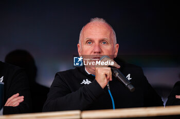 2024-06-13 - SINAULT Philippe (fra), Team Principal of Alpine Endurance Team, portrait at the Meet the Alpine Endurance Team during the 2024 24 Hours of Le Mans, 4th round of the 2024 FIA World Endurance Championship, on the Circuit des 24 Heures du Mans, on June 13, 2024 in Le Mans, France - 24 HEURES DU MANS 2024 - THURSDAY - ENDURANCE - MOTORS