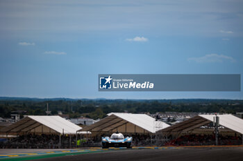 2024-06-13 - 35 MILESI Charles (fra), HABSBURG-Lothringen Ferdinand (aut), CHATIN Paul-Loup (fra), Alpine Endurance Team #35, Alpine A424, Hypercar, FIA WEC, action during the 2024 24 Hours of Le Mans, 4th round of the 2024 FIA World Endurance Championship, on the Circuit des 24 Heures du Mans, on June 13, 2024 in Le Mans, France - 24 HEURES DU MANS 2024 - THURSDAY - ENDURANCE - MOTORS