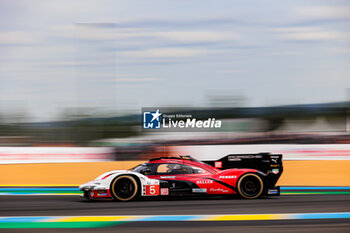 2024-06-13 - 05 CAMPBELL Matt (aus), CHRISTENSEN Michael (dnk), MAKOWIECKI Frédéric (fra), Porsche Penske Motorsport, Porsche 963 #05, Hypercar, FIA WEC, action during the 2024 24 Hours of Le Mans, 4th round of the 2024 FIA World Endurance Championship, on the Circuit des 24 Heures du Mans, on June 13, 2024 in Le Mans, France - 24 HEURES DU MANS 2024 - THURSDAY - ENDURANCE - MOTORS