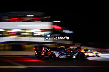 2024-06-13 - 35 MILESI Charles (fra), HABSBURG-Lothringen Ferdinand (aut), CHATIN Paul-Loup (fra), Alpine Endurance Team #35, Alpine A424, Hypercar, FIA WEC, action 50 FUOCO Antonio (ita), MOLINA Miguel (spa), NIELSEN Nicklas (dnk), Ferrari AF Corse, Ferrari 499P #50, Hypercar, FIA WEC, action during the 2024 24 Hours of Le Mans, 4th round of the 2024 FIA World Endurance Championship, on the Circuit des 24 Heures du Mans, on June 13, 2024 in Le Mans, France - 24 HEURES DU MANS 2024 - THURSDAY - ENDURANCE - MOTORS