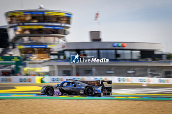 2024-06-13 - 87 SWEETNAM James (are), CLOSMENIL Adrien (fra), Cool Racing, Ligier JS P320 - Nissan, LMP3, #87, action during the Road to Le Mans 2024, 3rd round of the 2024 Michelin Le Mans Cup, on the Circuit des 24 Heures du Mans, from June 12 to 15, 2024 in Le Mans, France - AUTO - ROAD TO LE MANS 2024 - ENDURANCE - MOTORS