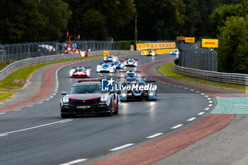 2024-06-13 - Formation Lap during the Road to Le Mans 2024, 3rd round of the 2024 Michelin Le Mans Cup, on the Circuit des 24 Heures du Mans, from June 12 to 15, 2024 in Le Mans, France - AUTO - ROAD TO LE MANS 2024 - ENDURANCE - MOTORS