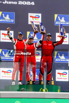 2024-06-13 - Podium, JOUSSET Frédéric (fra), Kessel Racing, Ferrari 296 GT3, GT3, #12, portrait, FUMANELLI David Cleto (ita), Kessel Racing, Ferrari 296 GT3, GT3, #12, portrait during the Road to Le Mans 2024, 3rd round of the 2024 Michelin Le Mans Cup, on the Circuit des 24 Heures du Mans, from June 12 to 15, 2024 in Le Mans, France - AUTO - ROAD TO LE MANS 2024 - ENDURANCE - MOTORS