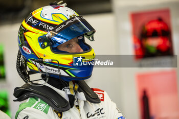 2024-06-13 - GROSJEAN Romain (fra), Lamborghini Iron Lynx, Lamborghini SC63 #19, Hypercar, portrait during the Free Practice 3 of the 2024 24 Hours of Le Mans, 4th round of the 2024 FIA World Endurance Championship, on the Circuit des 24 Heures du Mans, on June 13, 2024 in Le Mans, France - 24 HEURES DU MANS 2024 - THURSDAY - FREE PRACTICE 3 - ENDURANCE - MOTORS