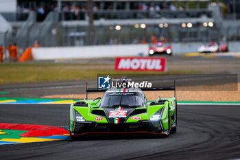 2024-06-13 - 63 BORTOLOTTI Mirko (ita), MORTARA Edoardo (ita), KVYAT Daniil, Lamborghini Iron Lynx, Lamborghini SC63 #63, Hypercar, FIA WEC, action during the Free Practice 3 of the 2024 24 Hours of Le Mans, 4th round of the 2024 FIA World Endurance Championship, on the Circuit des 24 Heures du Mans, on June 13, 2024 in Le Mans, France - 24 HEURES DU MANS 2024 - THURSDAY - FREE PRACTICE 3 - ENDURANCE - MOTORS