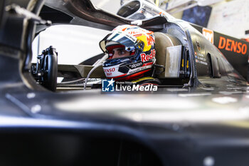 2024-06-13 - BUEMI Sébastien (swi), Toyota Gazoo Racing, Toyota GR010 - Hybrid #08, Hypercar, FIA WEC, portrait during the Free Practice 3 of the 2024 24 Hours of Le Mans, 4th round of the 2024 FIA World Endurance Championship, on the Circuit des 24 Heures du Mans, on June 13, 2024 in Le Mans, France - 24 HEURES DU MANS 2024 - THURSDAY - FREE PRACTICE 3 - ENDURANCE - MOTORS