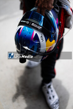 2024-06-13 - VAN DER LINDE Kelvin (zaf), Akkodis ASP Team, Lexus RC F GT3 #78, LM GT3, FIA WEC, helmet, casque, detail during the Free Practice 3 of the 2024 24 Hours of Le Mans, 4th round of the 2024 FIA World Endurance Championship, on the Circuit des 24 Heures du Mans, on June 13, 2024 in Le Mans, France - 24 HEURES DU MANS 2024 - THURSDAY - FREE PRACTICE 3 - ENDURANCE - MOTORS