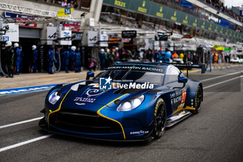 2024-06-13 - 27 JAMES Ian (usa), MANCINELLI Daniel (ita), RIBERAS Alex (spa), Heart of Racing Team, Aston Martin Vantage GT3 #27, LM GT3, FIA WEC, action during the Free Practice 3 of the 2024 24 Hours of Le Mans, 4th round of the 2024 FIA World Endurance Championship, on the Circuit des 24 Heures du Mans, on June 13, 2024 in Le Mans, France - 24 HEURES DU MANS 2024 - THURSDAY - FREE PRACTICE 3 - ENDURANCE - MOTORS