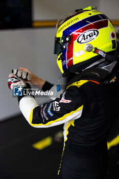 2024-06-13 - KOIZUMI Hiroshi (jpn), TF Sport, Corvette Z06 GT3.R #82, LM GT3, FIA WEC, portrait during the Free Practice 3 of the 2024 24 Hours of Le Mans, 4th round of the 2024 FIA World Endurance Championship, on the Circuit des 24 Heures du Mans, on June 13, 2024 in Le Mans, France - 24 HEURES DU MANS 2024 - THURSDAY - FREE PRACTICE 3 - ENDURANCE - MOTORS