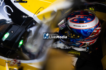 2024-06-13 - DIXON Scott (nzl), Cadillac Racing, Cadillac V-Series.R #03, Hypercar, portrait during the Free Practice 3 of the 2024 24 Hours of Le Mans, 4th round of the 2024 FIA World Endurance Championship, on the Circuit des 24 Heures du Mans, on June 13, 2024 in Le Mans, France - 24 HEURES DU MANS 2024 - THURSDAY - FREE PRACTICE 3 - ENDURANCE - MOTORS