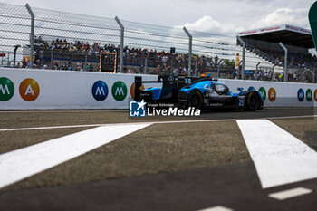 2024-06-13 - 25 KAISER Matthias (lie), CALDWELL Olli (gbr), DE ANGELIS Roman (can), Algarve Pro Racing, Oreca 07 - Gibson #25, LMP2, action during the Free Practice 3 of the 2024 24 Hours of Le Mans, 4th round of the 2024 FIA World Endurance Championship, on the Circuit des 24 Heures du Mans, on June 13, 2024 in Le Mans, France - 24 HEURES DU MANS 2024 - THURSDAY - FREE PRACTICE 3 - ENDURANCE - MOTORS