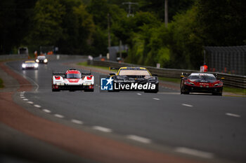 2024-06-13 - 82 JUNCADELLA Daniel (spa), BAUD Sébastien (fra), KOIZUMI Hiroshi (jpn), TF Sport, Corvette Z06 GT3.R #82, LM GT3, FIA WEC, action during the Free Practice 3 of the 2024 24 Hours of Le Mans, 4th round of the 2024 FIA World Endurance Championship, on the Circuit des 24 Heures du Mans, on June 13, 2024 in Le Mans, France - 24 HEURES DU MANS 2024 - THURSDAY - FREE PRACTICE 3 - ENDURANCE - MOTORS