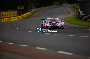 2024-06-13 - 85 BOVY Sarah (bel), FREY Rahel (swi), GATTING Michelle (dnk), Iron Dames, Lamborghini Huracan GT3 Evo2 #85, LM GT3, FIA WEC, action during the Free Practice 3 of the 2024 24 Hours of Le Mans, 4th round of the 2024 FIA World Endurance Championship, on the Circuit des 24 Heures du Mans, on June 13, 2024 in Le Mans, France - 24 HEURES DU MANS 2024 - THURSDAY - FREE PRACTICE 3 - ENDURANCE - MOTORS