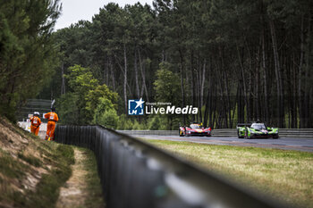 2024-06-13 - 63 BORTOLOTTI Mirko (ita), MORTARA Edoardo (ita), KVYAT Daniil, Lamborghini Iron Lynx, Lamborghini SC63 #63, Hypercar, FIA WEC, 50 FUOCO Antonio (ita), MOLINA Miguel (spa), NIELSEN Nicklas (dnk), Ferrari AF Corse, Ferrari 499P #50, Hypercar, FIA WEC, action during the Free Practice 3 of the 2024 24 Hours of Le Mans, 4th round of the 2024 FIA World Endurance Championship, on the Circuit des 24 Heures du Mans, on June 13, 2024 in Le Mans, France - 24 HEURES DU MANS 2024 - THURSDAY - FREE PRACTICE 3 - ENDURANCE - MOTORS