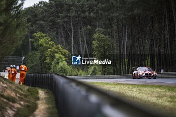 2024-06-13 - 31 FARFUS Augusto (bra), GELAEL Sean (ind), LEUNG Darren (gbr), Team WRT, BMW M4 GT3 #31, LM GT3, FIA WEC, action during the Free Practice 3 of the 2024 24 Hours of Le Mans, 4th round of the 2024 FIA World Endurance Championship, on the Circuit des 24 Heures du Mans, on June 13, 2024 in Le Mans, France - 24 HEURES DU MANS 2024 - THURSDAY - FREE PRACTICE 3 - ENDURANCE - MOTORS