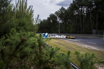 2024-06-13 - 83 KUBICA Robert (pol), SHWARTZMAN Robert (isr), YE Yifei (chn), AF Corse, Ferrari 499P #83, Hypercar, FIA WEC, action during the Free Practice 3 of the 2024 24 Hours of Le Mans, 4th round of the 2024 FIA World Endurance Championship, on the Circuit des 24 Heures du Mans, on June 13, 2024 in Le Mans, France - 24 HEURES DU MANS 2024 - THURSDAY - FREE PRACTICE 3 - ENDURANCE - MOTORS