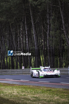 2024-06-13 - 99 TINCKNELL Harry (gbr), JANI Neel (swi), ANDLAUER Julien (fra), Proton Competition, Porsche 963 #99, Hypercar, FIA WEC, action during the Free Practice 3 of the 2024 24 Hours of Le Mans, 4th round of the 2024 FIA World Endurance Championship, on the Circuit des 24 Heures du Mans, on June 13, 2024 in Le Mans, France - 24 HEURES DU MANS 2024 - THURSDAY - FREE PRACTICE 3 - ENDURANCE - MOTORS