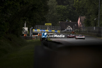 2024-06-13 - 06 ESTRE Kevin (fra), LOTTERER André (ger), VANTHOOR Laurens (bel), Porsche Penske Motorsport, Porsche 963 #06, Hypercar, FIA WEC, action during the Free Practice 3 of the 2024 24 Hours of Le Mans, 4th round of the 2024 FIA World Endurance Championship, on the Circuit des 24 Heures du Mans, on June 13, 2024 in Le Mans, France - 24 HEURES DU MANS 2024 - THURSDAY - FREE PRACTICE 3 - ENDURANCE - MOTORS