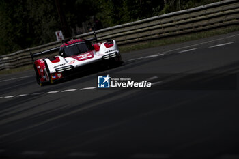 2024-06-13 - 05 CAMPBELL Matt (aus), CHRISTENSEN Michael (dnk), MAKOWIECKI Frédéric (fra), Porsche Penske Motorsport, Porsche 963 #05, Hypercar, FIA WEC, action during the Free Practice 3 of the 2024 24 Hours of Le Mans, 4th round of the 2024 FIA World Endurance Championship, on the Circuit des 24 Heures du Mans, on June 13, 2024 in Le Mans, France - 24 HEURES DU MANS 2024 - THURSDAY - FREE PRACTICE 3 - ENDURANCE - MOTORS