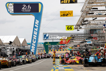 2024-06-13 - 50 FUOCO Antonio (ita), MOLINA Miguel (spa), NIELSEN Nicklas (dnk), Ferrari AF Corse, Ferrari 499P #50, Hypercar, FIA WEC, action, pitstop, arrêt aux stands , during the Free Practice 3 of the 2024 24 Hours of Le Mans, 4th round of the 2024 FIA World Endurance Championship, on the Circuit des 24 Heures du Mans, on June 13, 2024 in Le Mans, France - 24 HEURES DU MANS 2024 - THURSDAY - FREE PRACTICE 3 - ENDURANCE - MOTORS