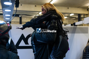 2024-06-13 - AO by TF mecaniciens, mechanics during the Hyperpole of the 2024 24 Hours of Le Mans, 4th round of the 2024 FIA World Endurance Championship, on the Circuit des 24 Heures du Mans, on June 13, 2024 in Le Mans, France - 24 HEURES DU MANS 2024 - THURSDAY - HYPERPOLE - ENDURANCE - MOTORS