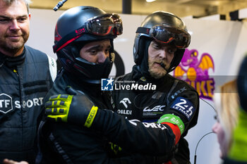 2024-06-13 - AO by TF mecaniciens, mechanics during the Hyperpole of the 2024 24 Hours of Le Mans, 4th round of the 2024 FIA World Endurance Championship, on the Circuit des 24 Heures du Mans, on June 13, 2024 in Le Mans, France - 24 HEURES DU MANS 2024 - THURSDAY - HYPERPOLE - ENDURANCE - MOTORS