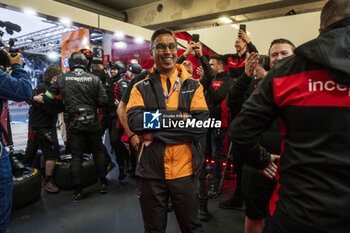 2024-06-13 - 70 IRIBE Brendan (usa), MILLROY Ollie (gar), SCHANDORFF Frederik (dnk), Inception Racing, McLaren 720S LMGT3 Evo, LM GT3, celebrating during the Hyperpole of the 2024 24 Hours of Le Mans, 4th round of the 2024 FIA World Endurance Championship, on the Circuit des 24 Heures du Mans, on June 13, 2024 in Le Mans, France - 24 HEURES DU MANS 2024 - THURSDAY - HYPERPOLE - ENDURANCE - MOTORS