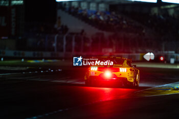 2024-06-13 - 44 HARTSHORNE John (gbr), TUCK Ben (ger), MIES Christopher (ger), Proton Competition, Ford Mustang LMGT3, LMGT3, action during the Free Practice 4 of the 2024 24 Hours of Le Mans, 4th round of the 2024 FIA World Endurance Championship, on the Circuit des 24 Heures du Mans, on June 13, 2024 in Le Mans, France - 24 HEURES DU MANS 2024 - THURSDAY - FREE PRACTICE 4 - ENDURANCE - MOTORS