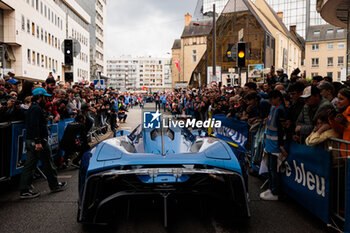 2024-06-14 - Alpenglow during the Grande Parade des Pilotes of the 2024 24 Hours of Le Mans, 4th round of the 2024 FIA World Endurance Championship, on the Circuit des 24 Heures du Mans, on June 14, 2024 in Le Mans, France- Photo Germain Hazard / DPPI - 24 HEURES DU MANS 2024 - PARADE - ENDURANCE - MOTORS