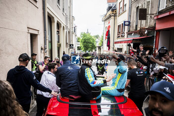 2024-06-14 - ROSSI Valentino (ita), Team WRT, BMW M4 GT3 #46, LM GT3 #44, FIA WEC, portrait during the Grande Parade des Pilotes of the 2024 24 Hours of Le Mans, 4th round of the 2024 FIA World Endurance Championship, on the Circuit des 24 Heures du Mans, on June 14, 2024 in Le Mans, France - 24 HEURES DU MANS 2024 - PARADE - ENDURANCE - MOTORS