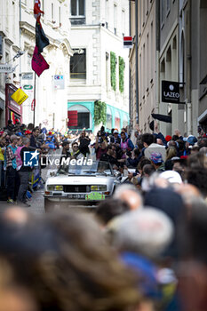 2024-06-14 - 93 VERGNE Jean-Eric (fra), JENSEN Mikkel (dnk), MULLER Nico (swi), Peugeot TotalEnergies, Peugeot 9x8 #93, Hypercar, FIA WEC, portrait during the Grande Parade des Pilotes of the 2024 24 Hours of Le Mans, 4th round of the 2024 FIA World Endurance Championship, on the Circuit des 24 Heures du Mans, on June 14, 2024 in Le Mans, France - 24 HEURES DU MANS 2024 - PARADE - ENDURANCE - MOTORS