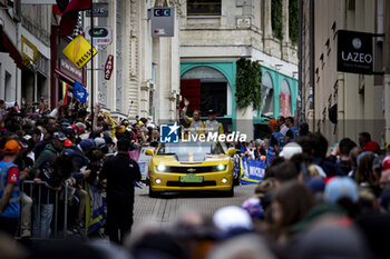 2024-06-14 - 03 BOURDAIS Sébastien (fra), VAN DER ZANDE Renger (ned), DIXON Scott (nzl), Cadillac Racing, Cadillac V-Series.R #03, Hypercar, portrait during the Grande Parade des Pilotes of the 2024 24 Hours of Le Mans, 4th round of the 2024 FIA World Endurance Championship, on the Circuit des 24 Heures du Mans, on June 14, 2024 in Le Mans, France - 24 HEURES DU MANS 2024 - PARADE - ENDURANCE - MOTORS