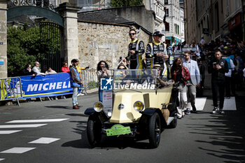 2024-06-14 - 65 SALES Rodrigo (usa), BECHE Mathias (swi), HUFFAKER Scott (usa), Panis Racing, Oreca 07 - Gibson #65, LMP2 PRO/AM, portrait during the Grande Parade des Pilotes of the 2024 24 Hours of Le Mans, 4th round of the 2024 FIA World Endurance Championship, on the Circuit des 24 Heures du Mans, on June 14, 2024 in Le Mans, France - 24 HEURES DU MANS 2024 - PARADE - ENDURANCE - MOTORS