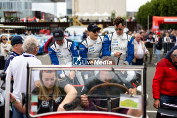 2024-06-14 - BAMBER Earl (nzl), Cadillac Racing, Cadillac V-Series.R #02, Hypercar, FIA WEC, portrait, PALOU Alex (spa), Cadillac Racing, Cadillac V-Series.R #02, Hypercar, FIA WEC, portrait, LYNN Alex (gbr), Cadillac Racing, Cadillac V-Series.R #02, Hypercar, FIA WEC, portrait during the Grande Parade des Pilotes of the 2024 24 Hours of Le Mans, 4th round of the 2024 FIA World Endurance Championship, on the Circuit des 24 Heures du Mans, on June 14, 2024 in Le Mans, France - 24 HEURES DU MANS 2024 - PARADE - ENDURANCE - MOTORS