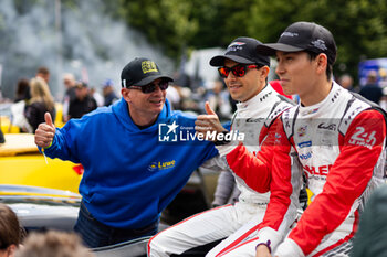 2024-06-14 - DERANI Luis Felipe (bra), Whelen Cadillac Racing, Cadillac V-Series.R #311, Hypercar, portrait during the Grande Parade des Pilotes of the 2024 24 Hours of Le Mans, 4th round of the 2024 FIA World Endurance Championship, on the Circuit des 24 Heures du Mans, on June 14, 2024 in Le Mans, France - 24 HEURES DU MANS 2024 - PARADE - ENDURANCE - MOTORS