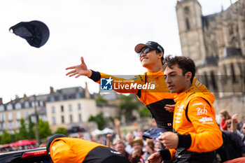 2024-06-14 - SATO Marino (jpn), United Autosports, McLaren 720S GT3 Evo #95, LM GT3, FIA WEC, portrait during the Grande Parade des Pilotes of the 2024 24 Hours of Le Mans, 4th round of the 2024 FIA World Endurance Championship, on the Circuit des 24 Heures du Mans, on June 14, 2024 in Le Mans, France - 24 HEURES DU MANS 2024 - PARADE - ENDURANCE - MOTORS