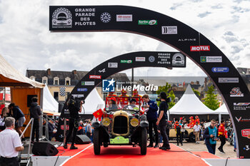 2024-06-14 - 50 FUOCO Antonio (ita), MOLINA Miguel (spa), NIELSEN Nicklas (dnk), Ferrari AF Corse, Ferrari 499P #50, Hypercar, FIA WEC, action during the Grande Parade des Pilotes of the 2024 24 Hours of Le Mans, 4th round of the 2024 FIA World Endurance Championship, on the Circuit des 24 Heures du Mans, on June 14, 2024 in Le Mans, France - 24 HEURES DU MANS 2024 - PARADE - ENDURANCE - MOTORS