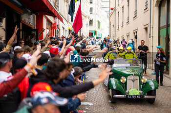 2024-06-14 - 60 SCHIAVONI Claudio (ita), CRESSONI Matteo (ita), PERERA Franck (fra), Iron Lynx, Lamborghini Huracan GT3 Evo2 #60, LM GT3, FIA WEC, action during the Grande Parade des Pilotes of the 2024 24 Hours of Le Mans, 4th round of the 2024 FIA World Endurance Championship, on the Circuit des 24 Heures du Mans, on June 14, 2024 in Le Mans, France - 24 HEURES DU MANS 2024 - PARADE - ENDURANCE - MOTORS