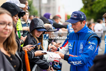 2024-06-14 - VERNAY Jean-Karl (fra), Isotta Fraschini, Isotta Fraschini Tipo6-C #11, Hypercar, FIA WEC, portrait during the Grande Parade des Pilotes of the 2024 24 Hours of Le Mans, 4th round of the 2024 FIA World Endurance Championship, on the Circuit des 24 Heures du Mans, on June 14, 2024 in Le Mans, France - 24 HEURES DU MANS 2024 - PARADE - ENDURANCE - MOTORS