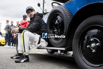 2024-06-14 - 92 MALYKHIN Aliaksandr (kna), STURM Joel (ger), BACHLER Klaus (aut), Manthey Purerxcing, Porsche 911 GT3 R #91, LM GT3, FIA WEC, portrait during the Grande Parade des Pilotes of the 2024 24 Hours of Le Mans, 4th round of the 2024 FIA World Endurance Championship, on the Circuit des 24 Heures du Mans, on June 14, 2024 in Le Mans, France - 24 HEURES DU MANS 2024 - PARADE - ENDURANCE - MOTORS