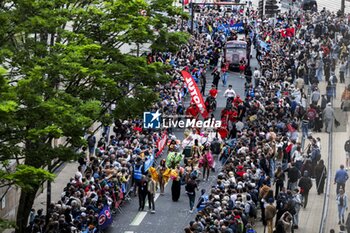 2024-06-14 - Atmosphere, ambiance during the Grande Parade des Pilotes of the 2024 24 Hours of Le Mans, 4th round of the 2024 FIA World Endurance Championship, on the Circuit des 24 Heures du Mans, on June 14, 2024 in Le Mans, France - 24 HEURES DU MANS 2024 - PARADE - ENDURANCE - MOTORS