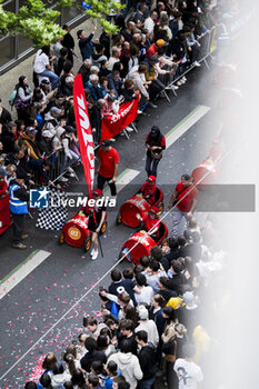 2024-06-14 - Motul, ambiance during the Grande Parade des Pilotes of the 2024 24 Hours of Le Mans, 4th round of the 2024 FIA World Endurance Championship, on the Circuit des 24 Heures du Mans, on June 14, 2024 in Le Mans, France - 24 HEURES DU MANS 2024 - PARADE - ENDURANCE - MOTORS