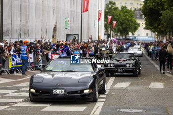 2024-06-14 - Corvette during the Grande Parade des Pilotes of the 2024 24 Hours of Le Mans, 4th round of the 2024 FIA World Endurance Championship, on the Circuit des 24 Heures du Mans, on June 14, 2024 in Le Mans, France - 24 HEURES DU MANS 2024 - PARADE - ENDURANCE - MOTORS