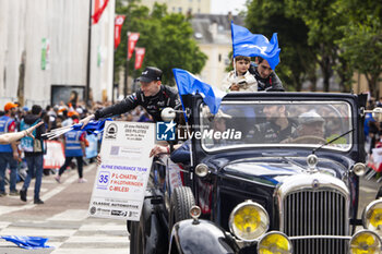 2024-06-14 - MILESI Charles (fra), Alpine Endurance Team #35, Alpine A424, Hypercar, FIA WEC, portrait during the Grande Parade des Pilotes of the 2024 24 Hours of Le Mans, 4th round of the 2024 FIA World Endurance Championship, on the Circuit des 24 Heures du Mans, on June 14, 2024 in Le Mans, France - 24 HEURES DU MANS 2024 - PARADE - ENDURANCE - MOTORS