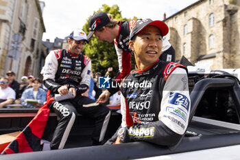 2024-06-14 - HIRAKAWA Ryo (jpn), Toyota Gazoo Racing, Toyota GR010 - Hybrid #08, Hypercar, FIA WEC, portrait during the Grande Parade des Pilotes of the 2024 24 Hours of Le Mans, 4th round of the 2024 FIA World Endurance Championship, on the Circuit des 24 Heures du Mans, on June 14, 2024 in Le Mans, France - 24 HEURES DU MANS 2024 - PARADE - ENDURANCE - MOTORS