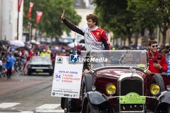 2024-06-14 - CASTELLACCI Francesco (ita), Vista AF Corse, Ferrari 296 GT3 #54, LM GT3, FIA WEC, portrait during the Grande Parade des Pilotes of the 2024 24 Hours of Le Mans, 4th round of the 2024 FIA World Endurance Championship, on the Circuit des 24 Heures du Mans, on June 14, 2024 in Le Mans, France - 24 HEURES DU MANS 2024 - PARADE - ENDURANCE - MOTORS