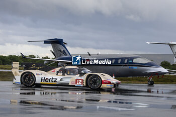 2024-06-14 - ILOTT Callum (gbr), Hertz Team Jota, Porsche 963 #12, Hypercar, FIA WEC, doing a shakedown on the Aerodrome of Le Mans during the 2024 24 Hours of Le Mans, 4th round of the 2024 FIA World Endurance Championship, on the Circuit des 24 Heures du Mans, on June 14, 2024 in Le Mans, France - 24 HEURES DU MANS 2024 - FRIDAY - ENDURANCE - MOTORS