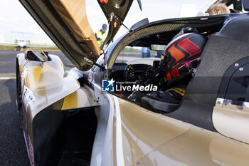 2024-06-14 - ILOTT Callum (gbr), Hertz Team Jota, Porsche 963 #12, Hypercar, FIA WEC, doing a shakedown on the Aerodrome of Le Mans during the 2024 24 Hours of Le Mans, 4th round of the 2024 FIA World Endurance Championship, on the Circuit des 24 Heures du Mans, on June 14, 2024 in Le Mans, France - 24 HEURES DU MANS 2024 - FRIDAY - ENDURANCE - MOTORS