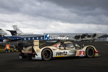 2024-06-14 - ILOTT Callum (gbr), Hertz Team Jota, Porsche 963 #12, Hypercar, FIA WEC, doing a shakedown on the Aerodrome of Le Mans during the 2024 24 Hours of Le Mans, 4th round of the 2024 FIA World Endurance Championship, on the Circuit des 24 Heures du Mans, on June 14, 2024 in Le Mans, France - 24 HEURES DU MANS 2024 - FRIDAY - ENDURANCE - MOTORS